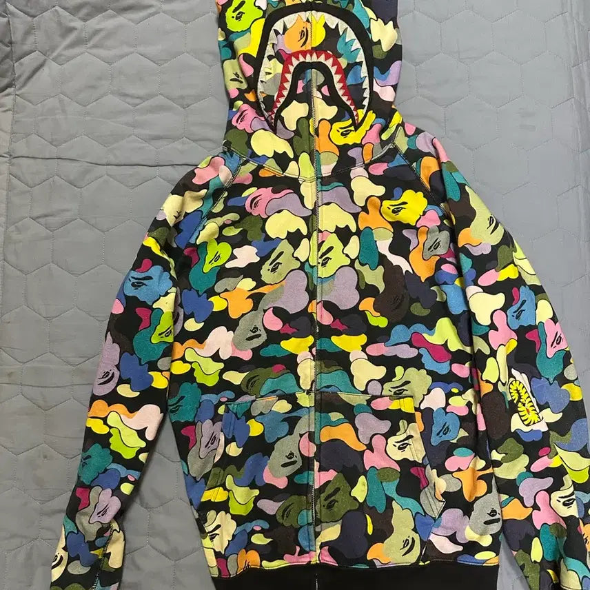 [BUNJANG] BAPE Shark Hoodie Zip-Up XL / 베이프 샤크후드집업 XL