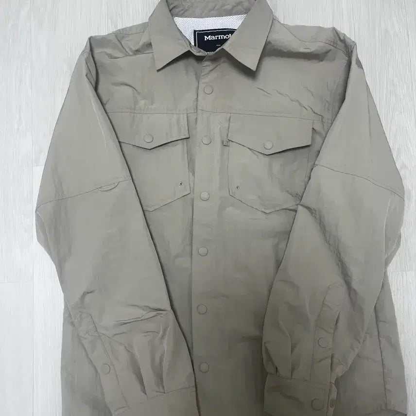 [BUNJANG] Marmot x Uniform Bridge Collaboration Nylon Shirt - Size M / 마모트 유니폼브릿지 콜라보 나일론 셔츠 M사이즈