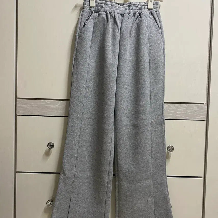 [BUNJANG] Gray Bootcut Training Set L / 회색 트레이닝복 세트 그레이 부츠컷 트임 L