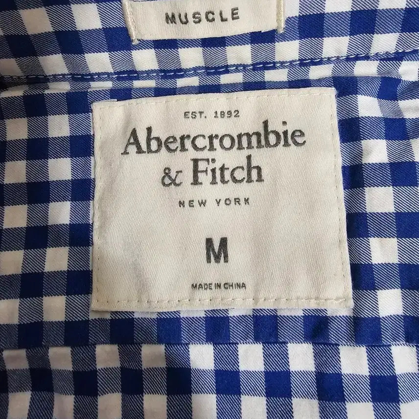[BUNJANG] Abercrombie &amp; Fitch Classic Blue Gingham Muscle Fit Short Sleeve Shirt M / 아베크롬비 앤피치 클래식 블루 깅엄체크 패턴 머슬핏 반팔셔츠 M