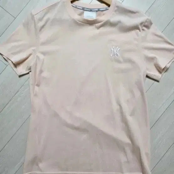[BUNJANG] MLB New York Yankees Logo Short Sleeve T-Shirt / 정품 새상품급 MLB 엠엘비 반팔티 급처분!!!