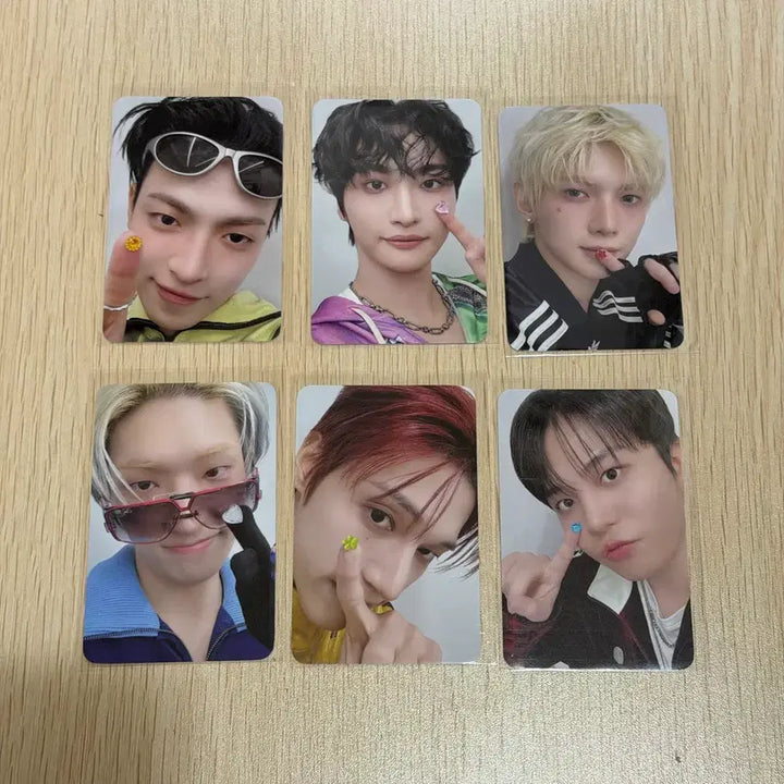 [BUNJANG] Ateez Aniteez Deco Sticker Photocard / 에이티즈 애니티즈 데코 스티커 포카 포토카드 ateez aniteez