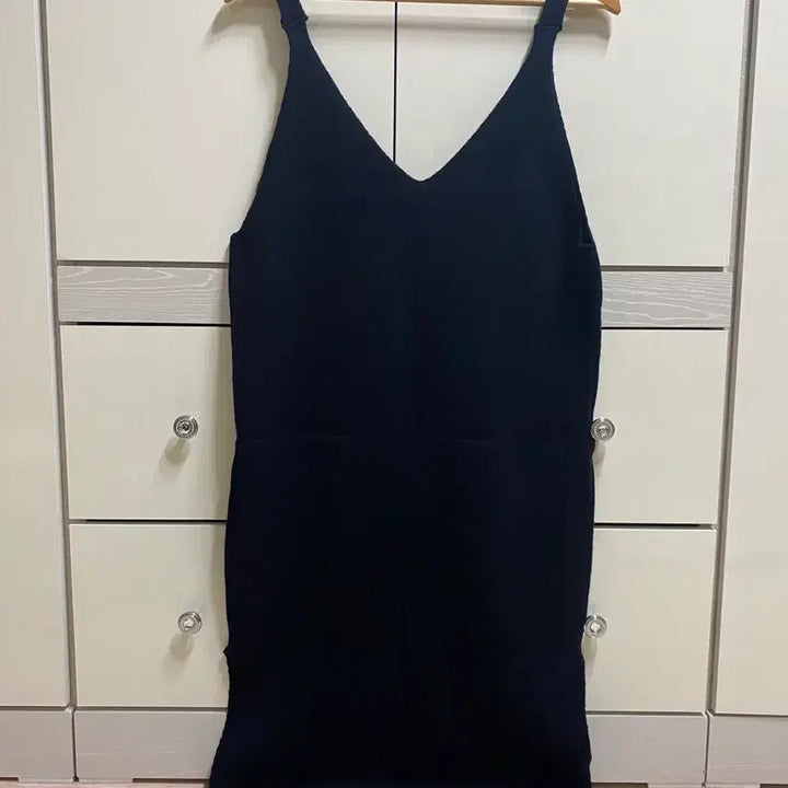 [BUNJANG] Black Spaghetti Strap Knit Midi Dress / 블랙 끈나시 니트 미디 원피스 free