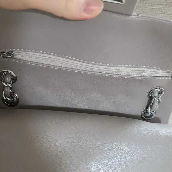 [BUNJANG] Quilted Chain Bag Gray / 퀼팅 체인백 그레이