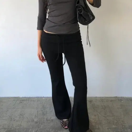 [BUNJANG] Thingsandstuff Dayna Jersey Pants / thingsandstuff 띵즈앤스터프 데이나 저지 팬츠 핀터깔 바지