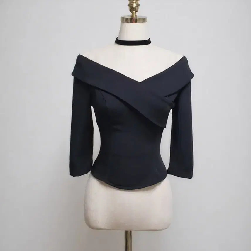 [BUNJANG] High-Quality Off-the-Shoulder Blouse (S/M) / 국내고퀄) 오프숄더 블라우스 S.M