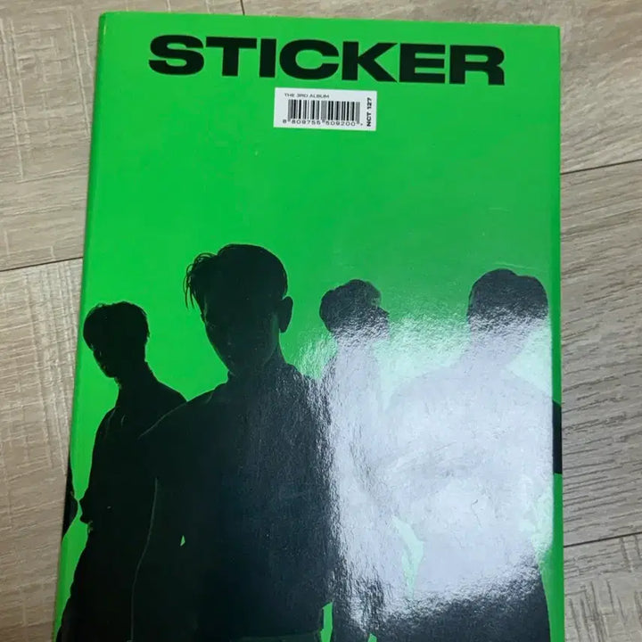 [BUNJANG] NCT 127 Sticker Album (Unsealed) / NCT 127 Sticker 앨범 (개봉)