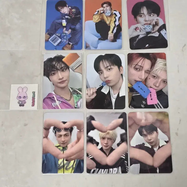 [BUNJANG] ATEEZ Aniteez Pop-up Photocard, Trading Card, Sticker Bundle Set / 에이티즈 애니티즈 팝업 미공포,트레카,띠부씰 일괄 양도