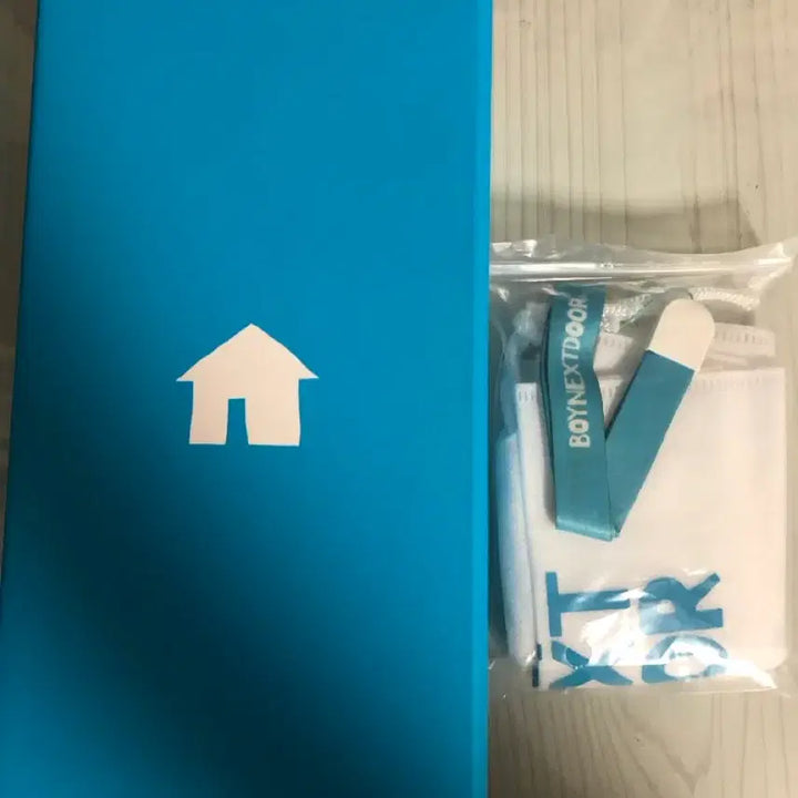 [BUNJANG] BOYNEXTDOOR Wonders Stick Lightstick Set / 보넥도 BND 원더스틱 응원봉 판매
