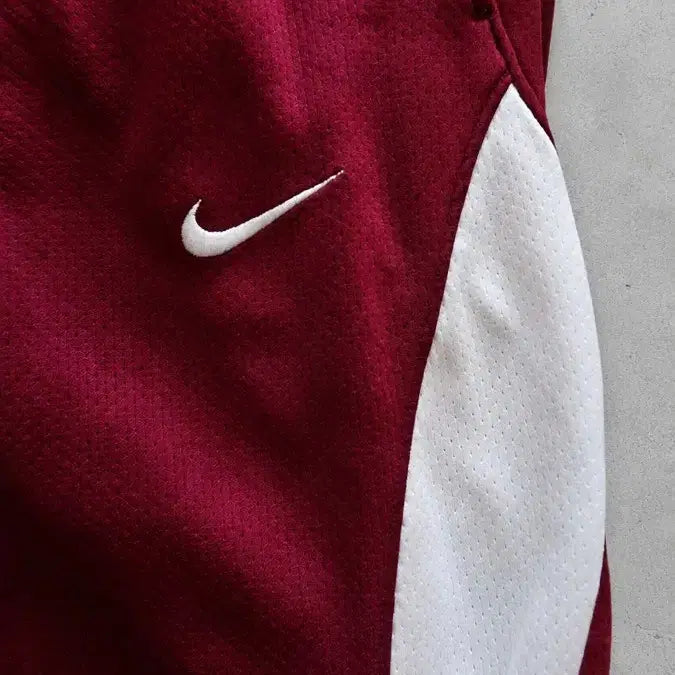 [BUNJANG] Nike 00s Swoosh Burgundy Wide Track Pants / [급처!!] 나이키 00s 스우시 버건디 올드스쿨 와이드 트랙팬츠
