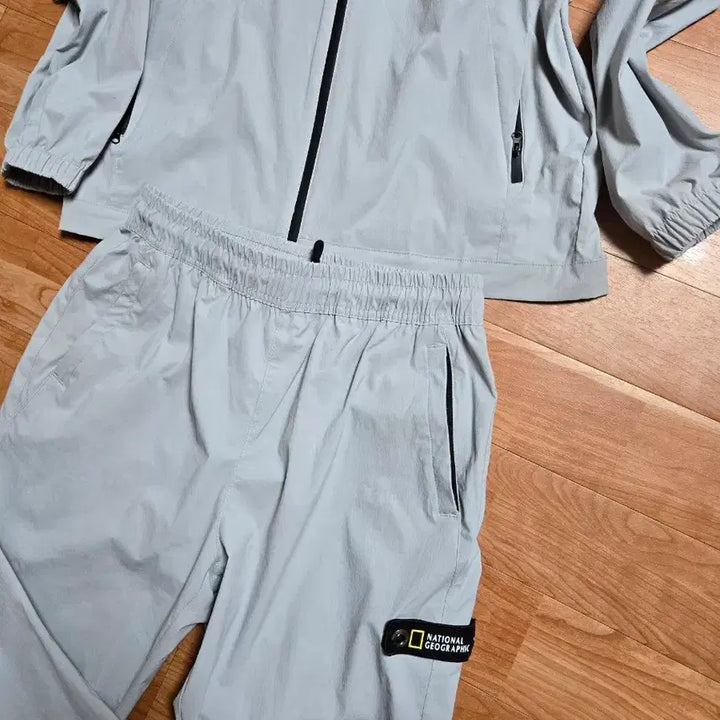 [BUNJANG] National Geographic Zip-Up Set / 네셔널지오그레픽 집업세드