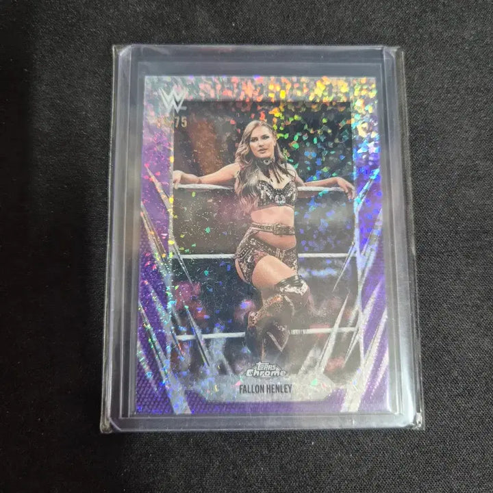 [BUNJANG] 2026 Topps Chrome WWE Fallon Henley Purple Mini Diamond Refractor 75 Limited Edition Trading Card / [WWE] 팰런 헨리 퍼플 미니 다이아몬드 리프렉터 75한정