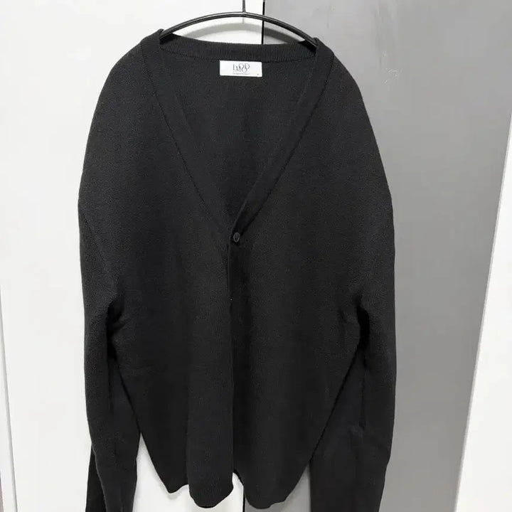 [BUNJANG]  Elwood Hwaran Semi-Oversized Cardigan Black 48 / 엘무드 화란 세미오버 가디건 블랙 48
