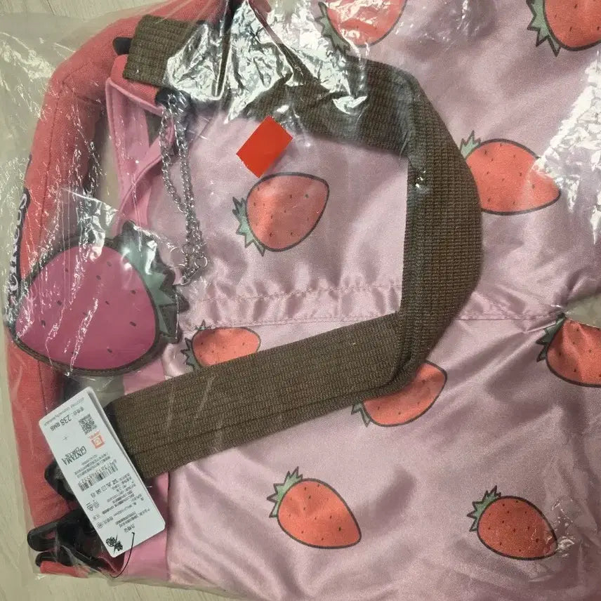 [BUNJANG] Gintama Gintoki Strawberry Pattern Crossbody Bag / 은혼 긴토키 딸리팬츠 도트백 크로스백