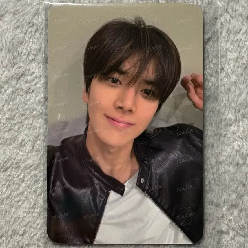 [BUNJANG] THE BOYZ Younghoon Interaction From Photocard / 더보이즈 영훈 인터젝션 프롬 포카