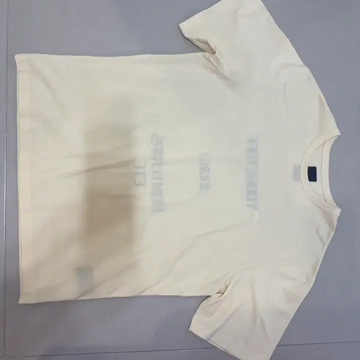 [BUNJANG] JUUN.J Short Sleeve T-Shirt Ivory L Size / 준지 반팔 티셔츠 아이보리 L사이즈
