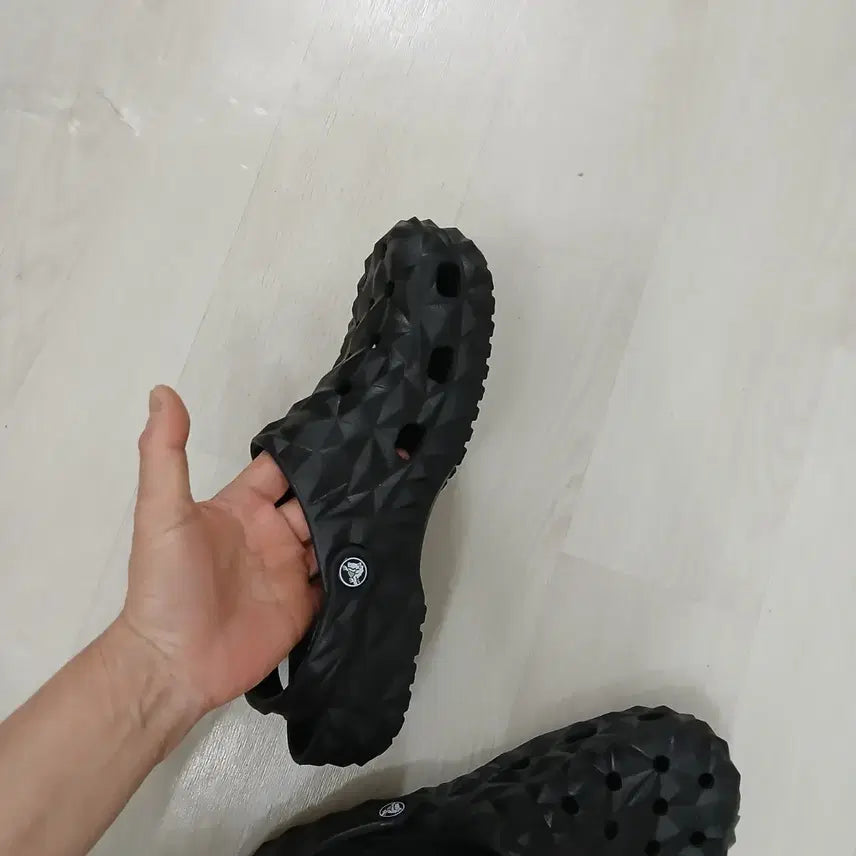 [BUNJANG] Crocs Geometric Sandals (Unused) Size 270-275mm / (미사용) 기하학 크록스 정품 실측270~275