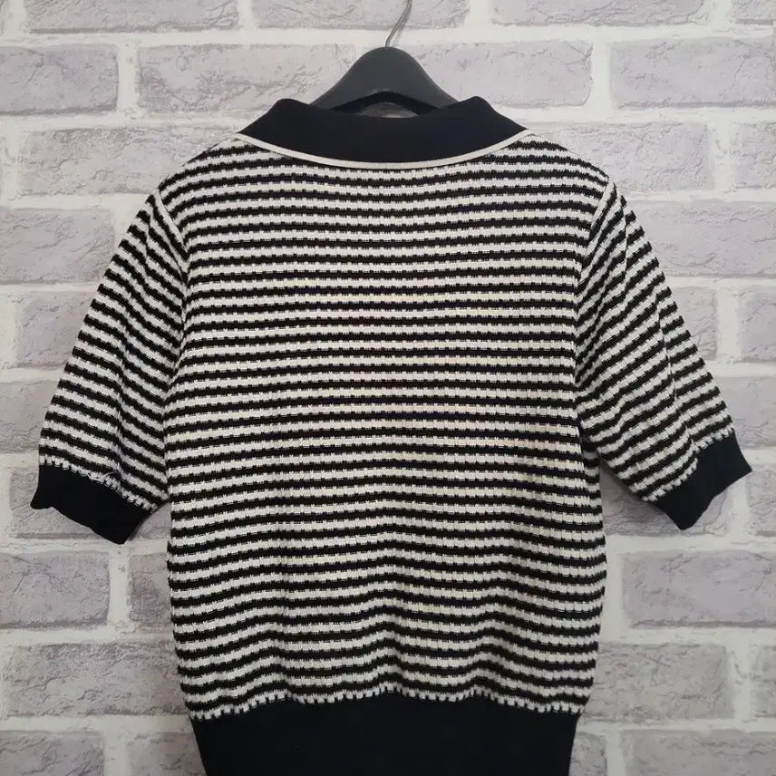 [BUNJANG] Black Stripe Short Sleeve Knit Polo / 블랙 스트라이프 반팔카라니트/알뜰한여우