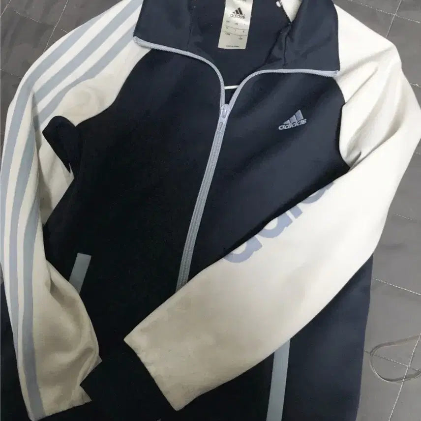 [BUNJANG] Adidas Vintage Jersey / 아디다스 져지 대장템