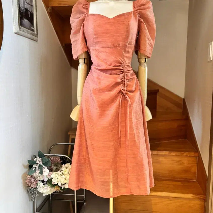 [BUNJANG] Coral Shirring Tie Dress Puff Short Sleeve / 코랄 셔링 끈 원피스 퍼프 반팔