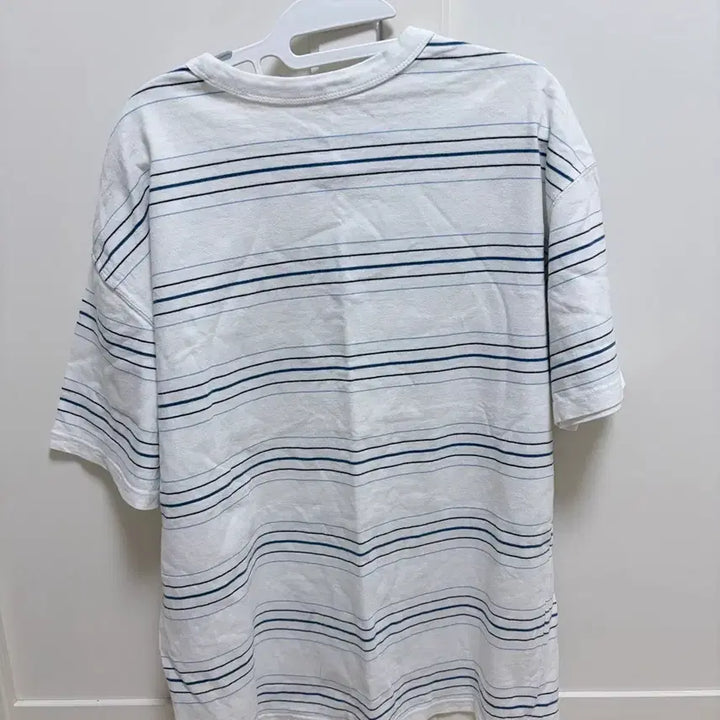 [BUNJANG] Nike Premium Center Logo Stripe T-Shirt / 나이키 프리미엄 센터로고 스트라이프 반팔티