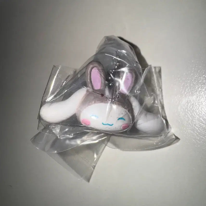 [BUNJANG] Sanrio Cinnamoroll Gacha Keyring / 산리오 시나모롤 가챠 키링