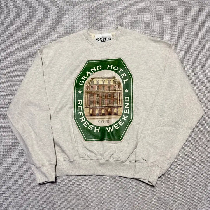 [BUNJANG] SATUR Grand Hotel Sweatshirt / SATUR 세터 맨투맨