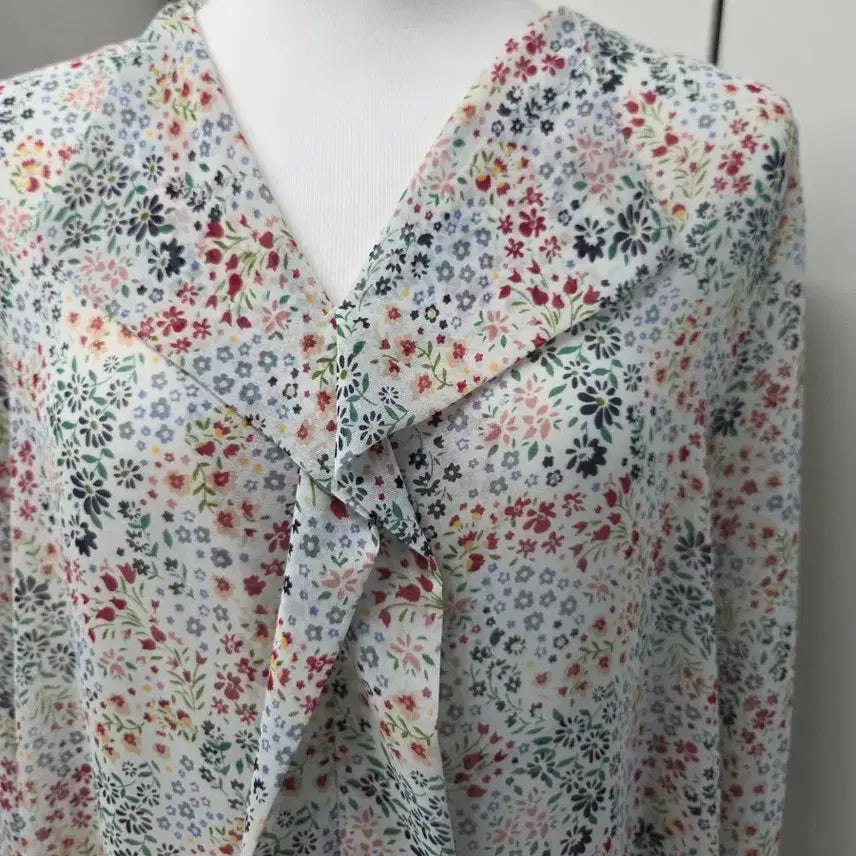 [BUNJANG] Wrinkle-Free Blouse T-Shirt / (새상품)링클프리 블라우스 티셔츠