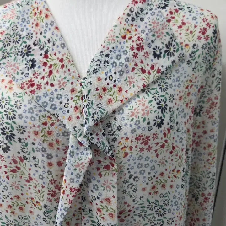 [BUNJANG] Wrinkle-Free Blouse T-Shirt / (새상품)링클프리 블라우스 티셔츠