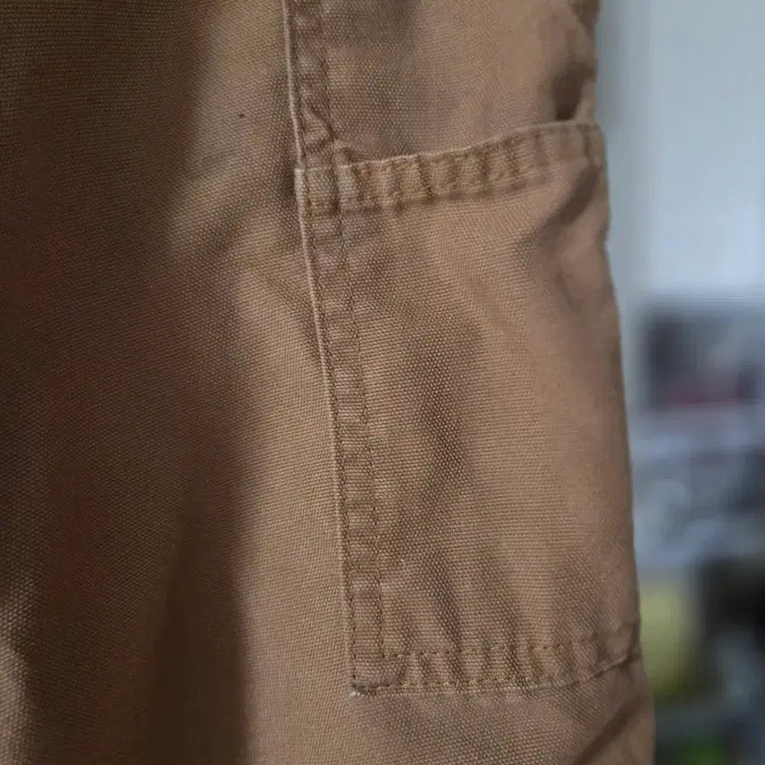 [BUNJANG] Carhartt Brown Work Pants Damaged Denim / 칼하트 브라운 워크 팬츠 데미지얼룩 데님