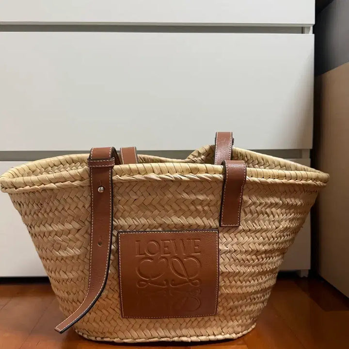 [BUNJANG] Loewe Medium Raffia Bag / [정품] 로에베 라탄백 미디움