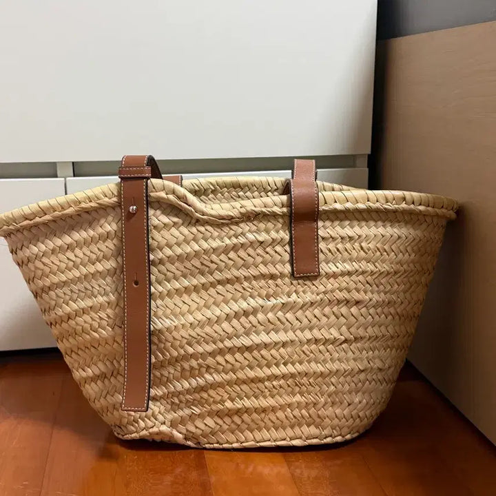 [BUNJANG] Loewe Medium Raffia Bag / [정품] 로에베 라탄백 미디움