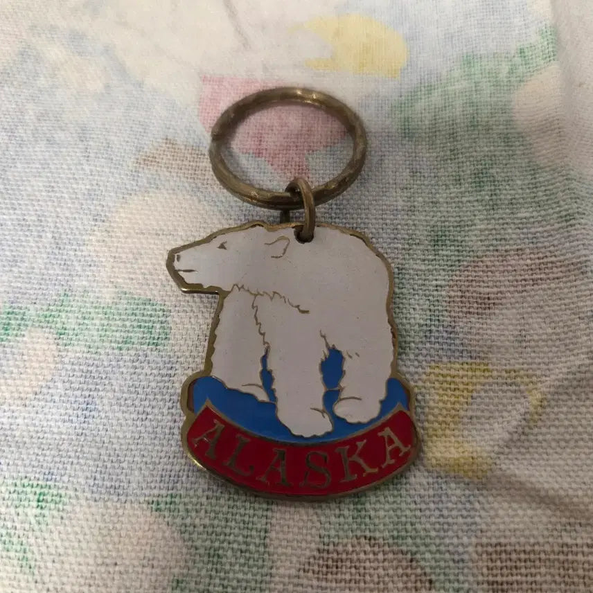 [BUNJANG] 1980s Alaska Polar Bear Vintage Keychain / 80s Alaska 북극곰 빈티지 키링