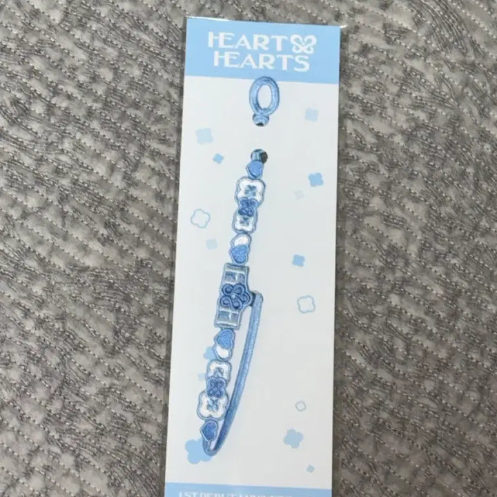 [BUNJANG] HatooH 1st Anniversary Bracelet / 하투하 1주년 굿즈 팔찌 본품만