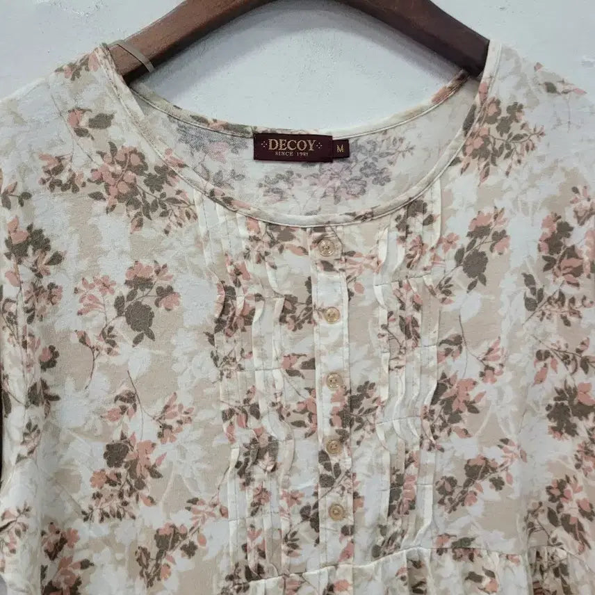 [BUNJANG] DECOY Flower Pattern Blouse - Size M / DECOY 플라워 패턴 블라우스 M