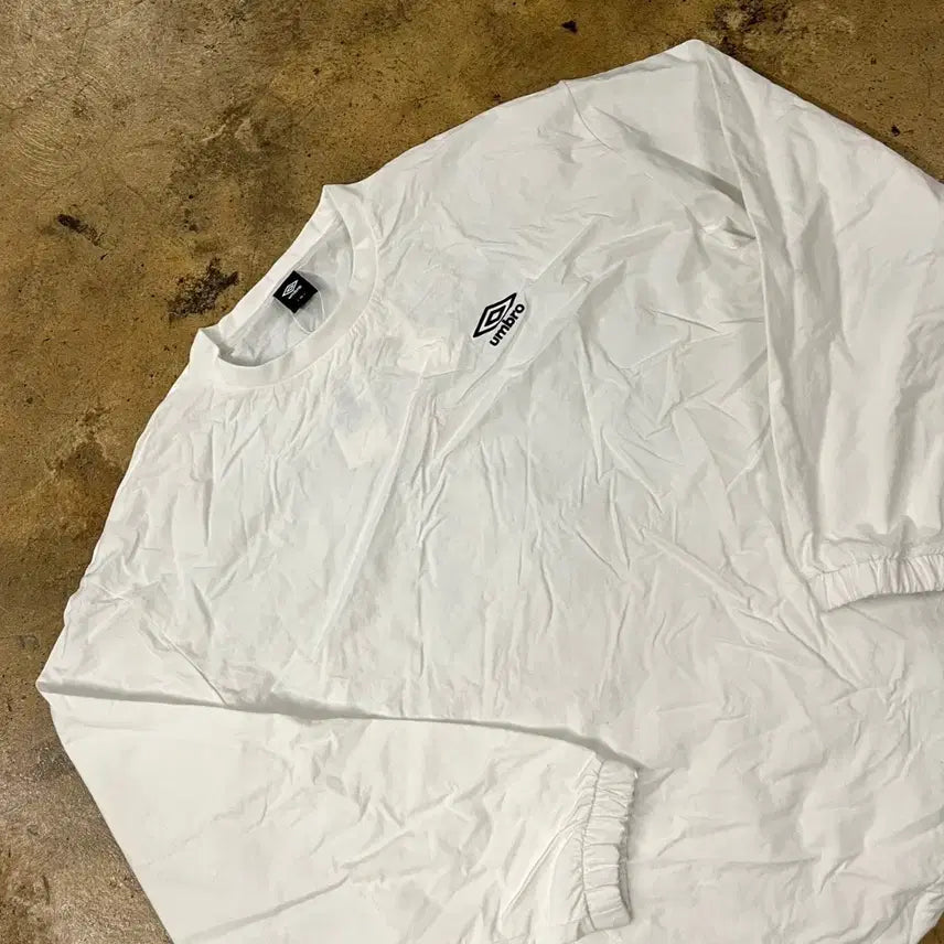 [BUNJANG] Umbro White Long Sleeve T-Shirt (2XL) / [정품/2XL] 엄브로 화이트 긴팔 티셔츠