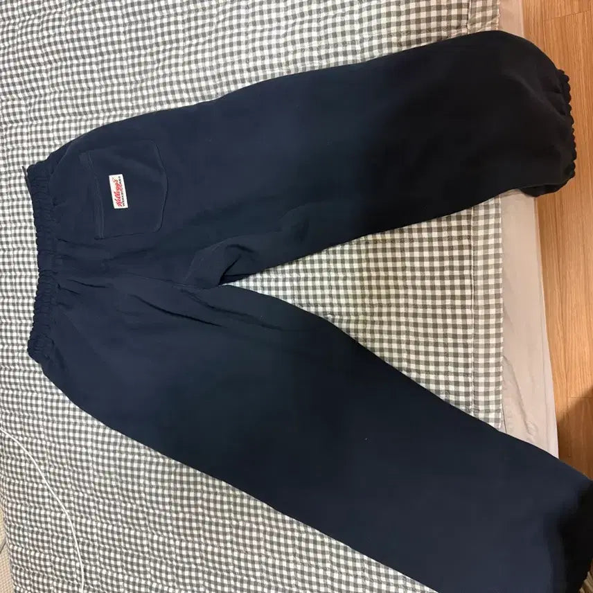 [BUNJANG] Weekenders Kellogg Sweat Pants / 위켄더스 켈로그 스웻 팬츠