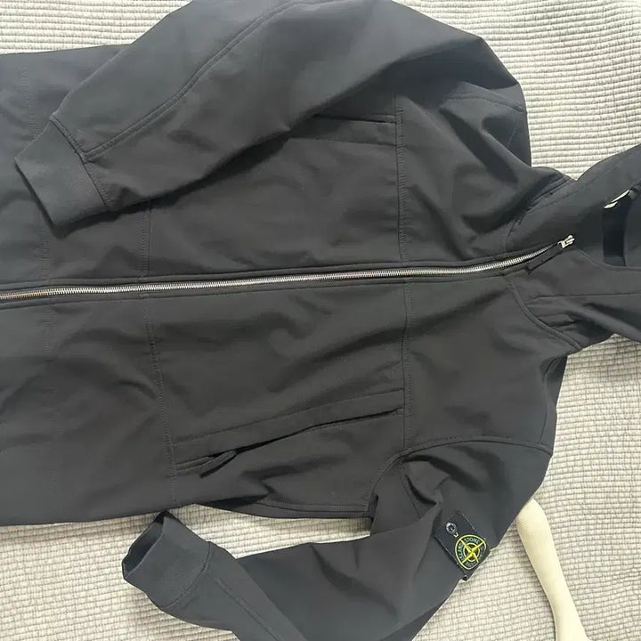 [BUNJANG] Stone Island Softshell Jacket / [XL] 스톤아일랜드 소프트쉘 자켓
