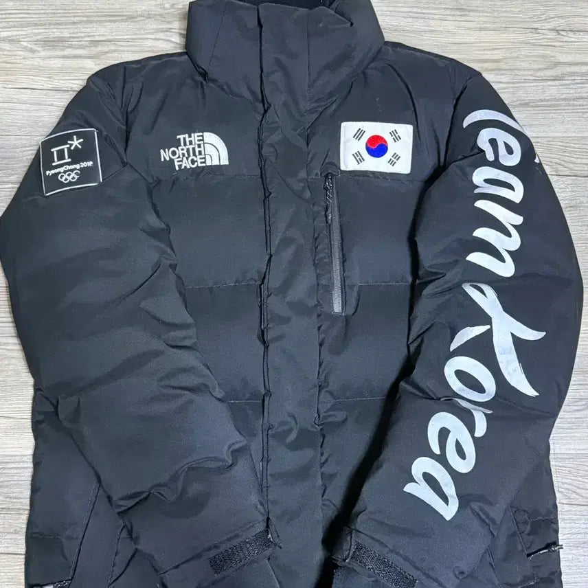 [BUNJANG] 2018 Pyeongchang Olympics Short Padded Jacket Black / 2018년 평창올림픽 숏패딩