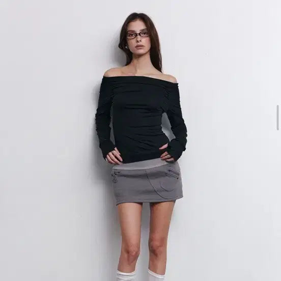 [BUNJANG] Please No Follow Seni Long Off-Shoulder Top Black / 플리즈노팔로우 세니 롱 오프숄더 탑 블랙