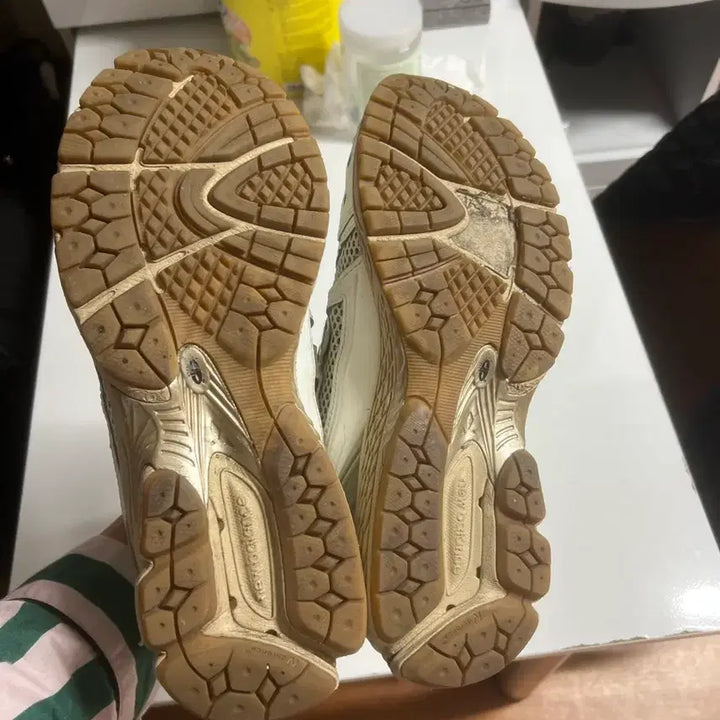 [BUNJANG] New Balance 1906R Silver Green 280 / 뉴발란스 1906R 실버 그린 280