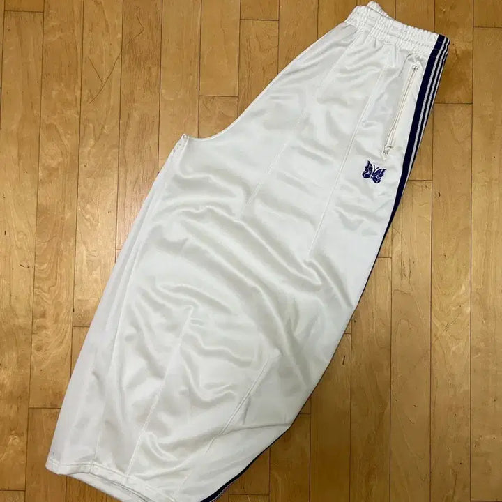[BUNJANG] Needles H.D. Track Pants White Purple / 니들스 hd 트랙 팬츠 화이트