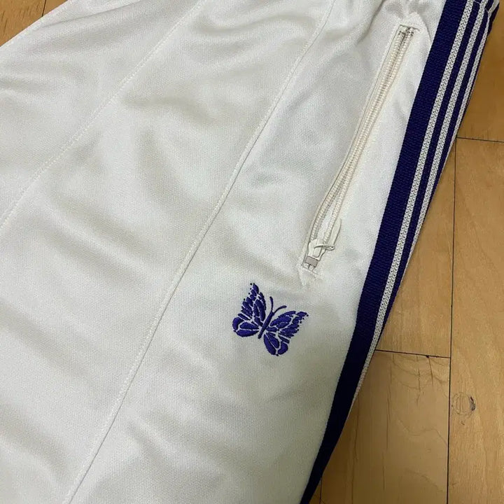 [BUNJANG] Needles H.D. Track Pants White Purple / 니들스 hd 트랙 팬츠 화이트