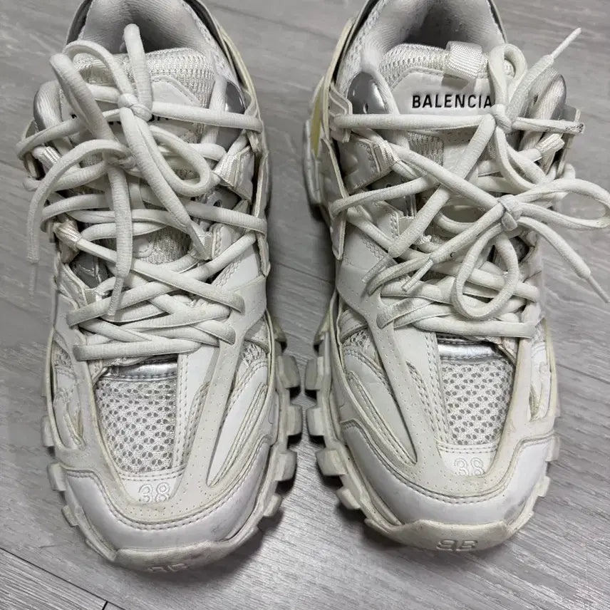 [BUNJANG] Balenciaga Track Shoes (Size 38) / 발렌시아가 트랙 38 팝니다