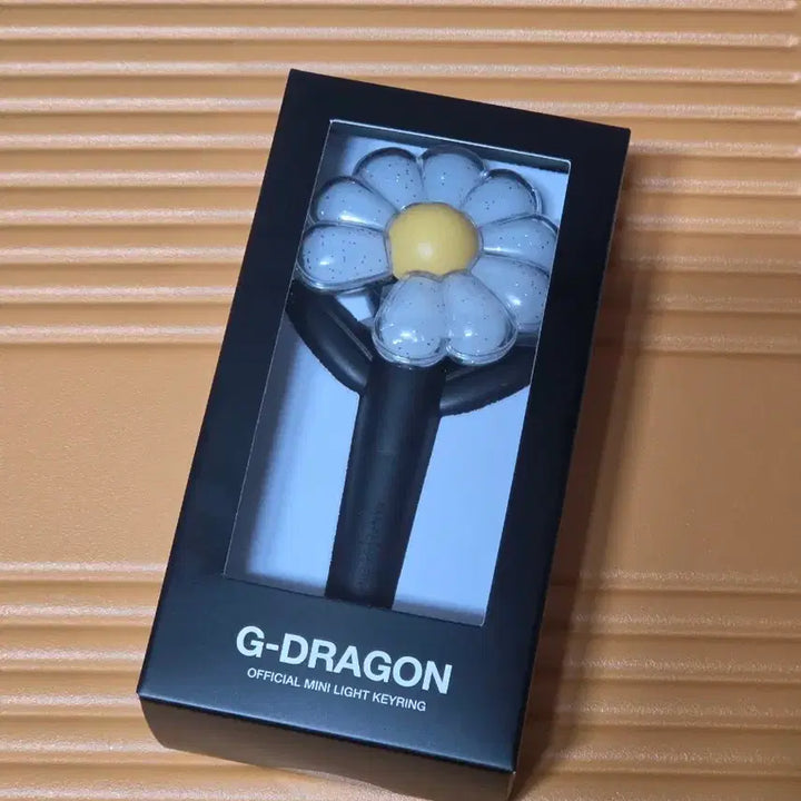[BUNJANG] G-Dragon Light Stick Mini Keyring / G-DRAGON 지드래곤 응원봉 미니 키링 새상품