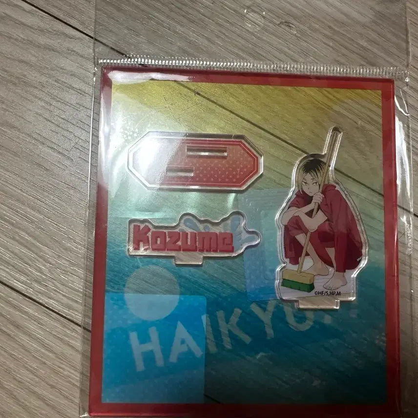 [BUNJANG] Haikyuu!! Kenma Kozume Swimming Acrylic Stand (Sealed) / 하이큐 켄마 수영 청소 아크릴(미개봉)