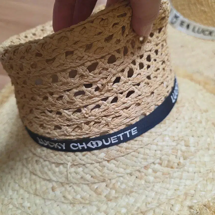 [BUNJANG] Lucky Chouette Hat / 럭키슈에뜨 모자