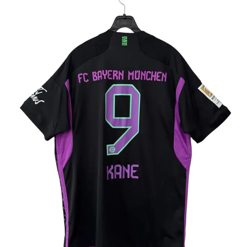 [BUNJANG] Bayern Munich 23/24 Away Kane Jersey / 바이에른 뭔헨 23/24 어웨이 케인 유니폼