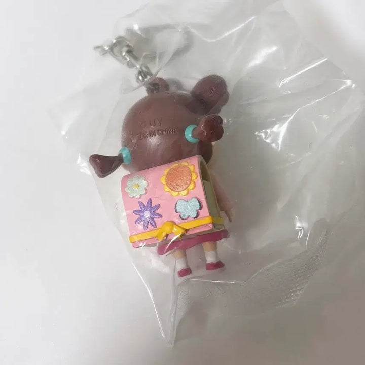 [BUNJANG] Crayon Shin-chan Yuki (Glass) School Backpack Keychain Figure (Sealed) / (봉지 미개봉) 유리 떡잎 유치원 책가방 키링 피규어 짱구는못말려