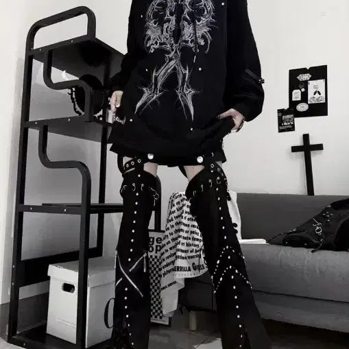 [BUNJANG] TC Subculture Long Studded Dark Hoodie Oversized Sweatshirt T-Shirt / TC 서브컬쳐 롱 스터드 다크 후드 오버핏 맨투맨 티셔츠